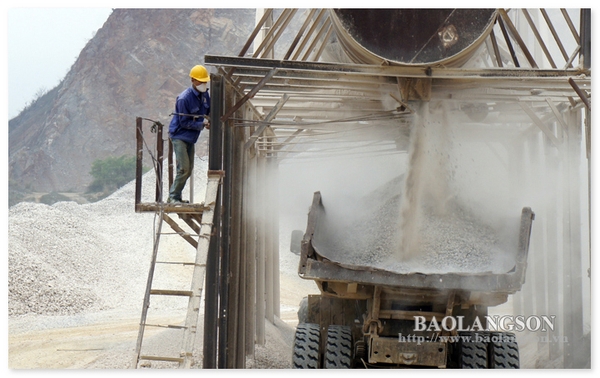Lạng Sơn: Tăng cường quản lý khai thác vật liệu xây dựng thông thường