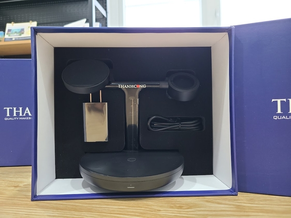 Đế sạc không dây Baseus Swan 3 in 1 in logo Thành Công – IGIFT