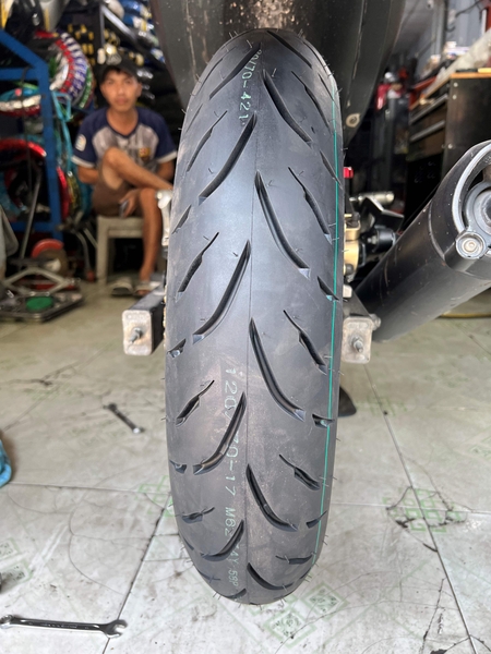 maxxis-120-70-17-vo-sau-ex150-winner-fz150i