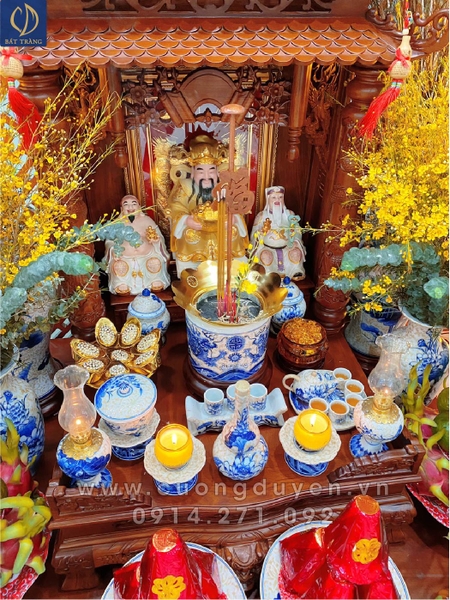 Hướng dẫn cách thắp hương Thần Tài hằng ngày