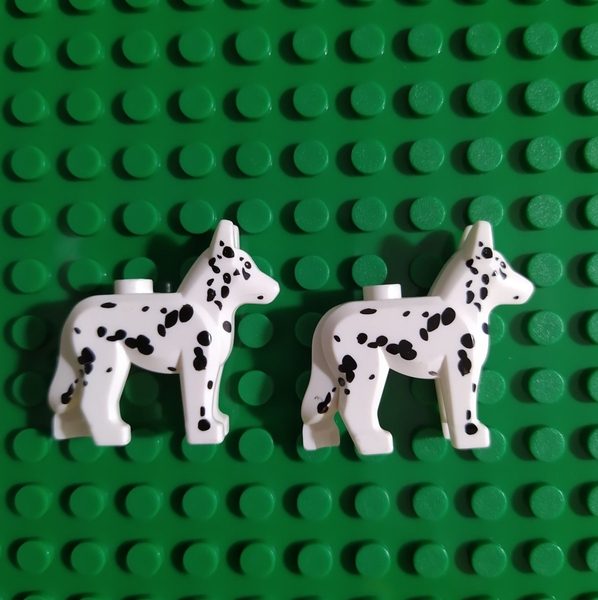 COMBO 2 Chú Chó Đốm Trắng Đen Siêu Đẹp NO.690 - Lego Động Vật