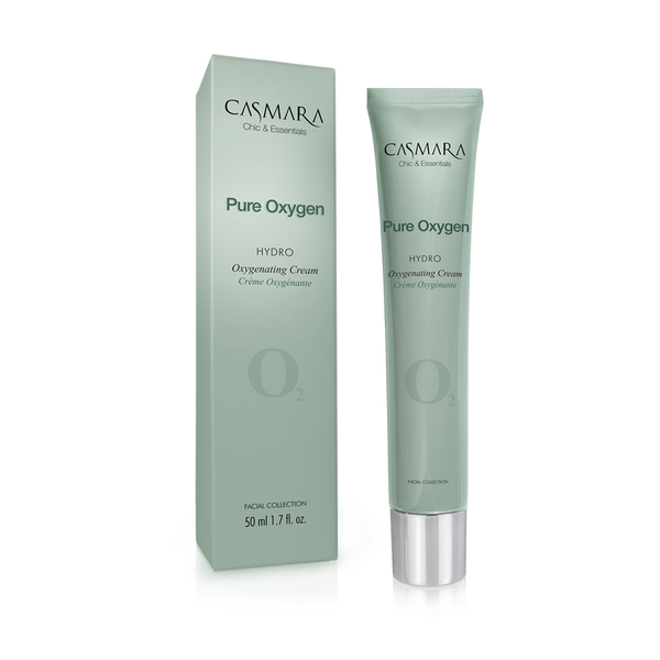 CASMARA. CHIC & ESSENTIALS. PURE OXYGEN. HYDRO. OXYGENATING CREAM. O2. FACIAL COLLECTION