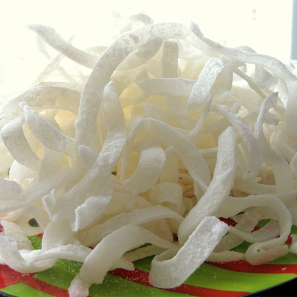 Cách làm mứt dừa truyền thống thơm ngon thật dễ dàng