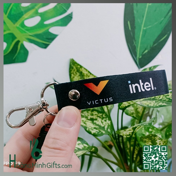 moc-khoa-day-vai-khach-hang-victus-intel