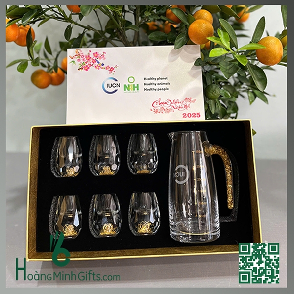 bo-ly-uong-ruou-pha-le-vay-vang-khach-hang-iucn