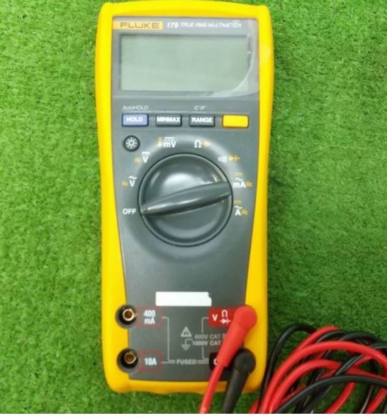 Đồng hồ vạn năng FLUKE 179 AC True RMS mới 95% đi kèm dây đo chính hãng