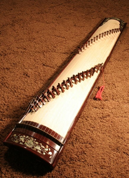 Đàn tranh VN 17 dây cẩn