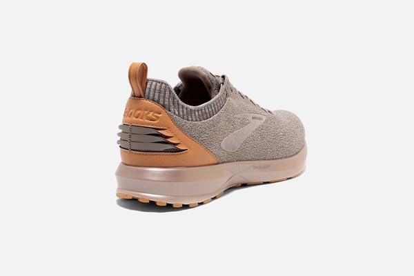 brooks levitate 2 tan brown wood