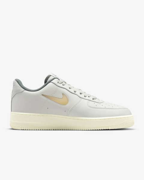 nike air force 1 low coconut