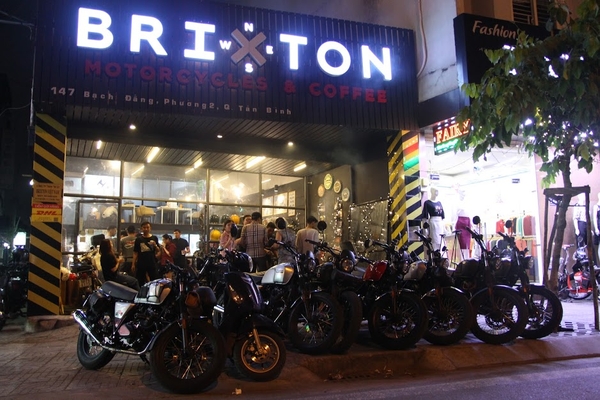 Đêm họp mặt tại Brixton Sài Gòn