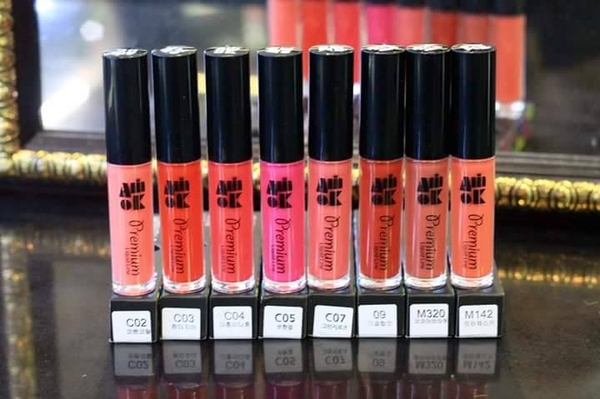 SON KEM SIÊU LÌ AMOK PREMIUM MULTI LIP