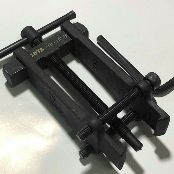 Cảo bạc đạn chữ H 24-55mm Licota ATB-1023B