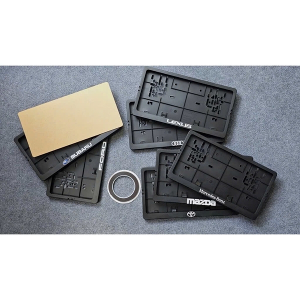 Khung biển số ô tô bằng nhựa PP cao cấp Brosco – 50057 (tùy chọn logo xe)