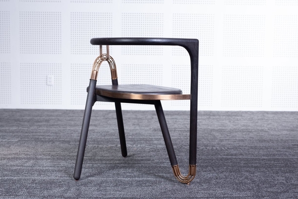Parabol Chair - Giải thưởng Nội thất Hoa Mai