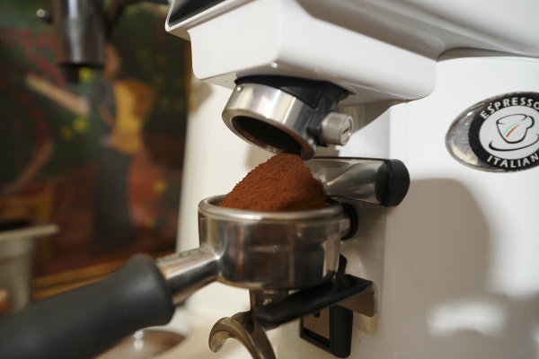 Xay Cà Phê Pha Máy Đúng Chuẩn