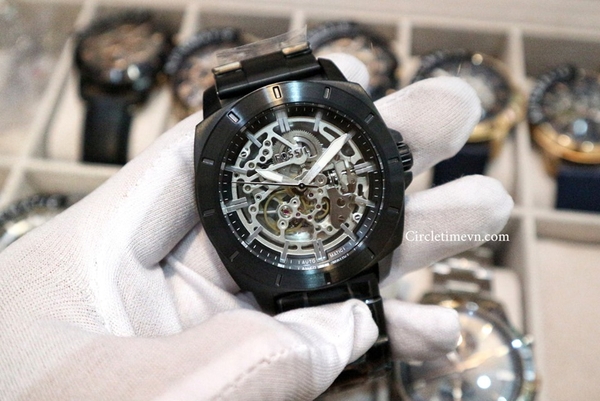 69306371-2389130234503168-