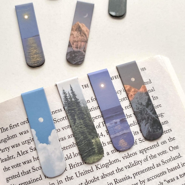 Magnetic Bookmark Đánh Dấu Sách Nam Châm Hình Bầu Trời