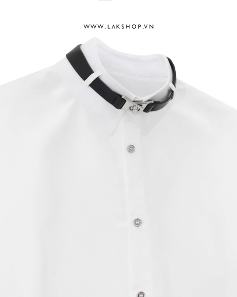 Áo Buckle Detail Neck White Shirt