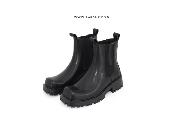 Black Square Toe Leather Chelsea Boot cs2