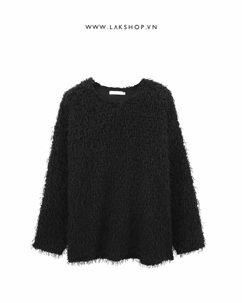 Oversized Black Fringed Sweater cs2