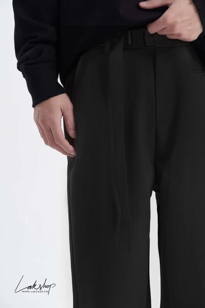 Black Loose Belted Trousers cs2