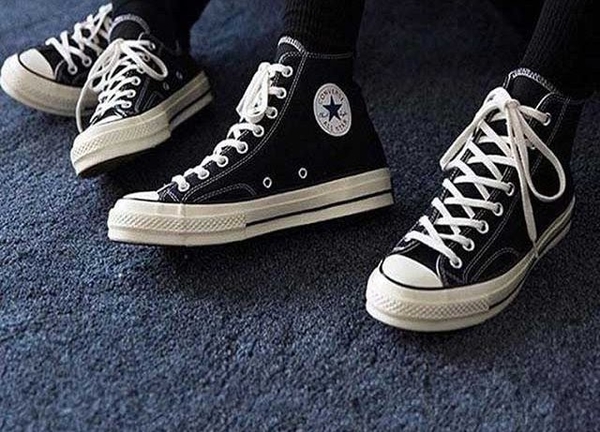 Giày Converse giá bao nhiêu trên thị 