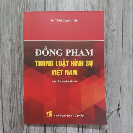 sach-dong-pham-trong-luat-hinh-su-viet-nam-ts-tran-quang-tiep