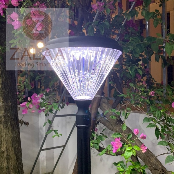 Bộ sưu tập các mẫu Đèn Đường Chiếu Sáng trang trí cảnh quan hành lang khu đô thị, resort, villa , công viên chiều cao từ 3-5m sử dụng Năng Lượng Mặt Trời