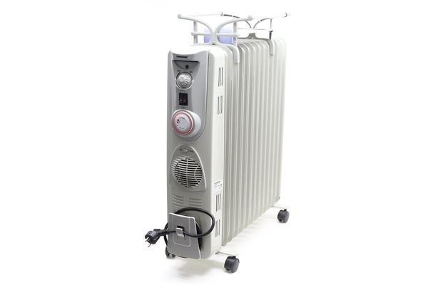 Máy sưởi dầu 13 thanh Tiross TS926
