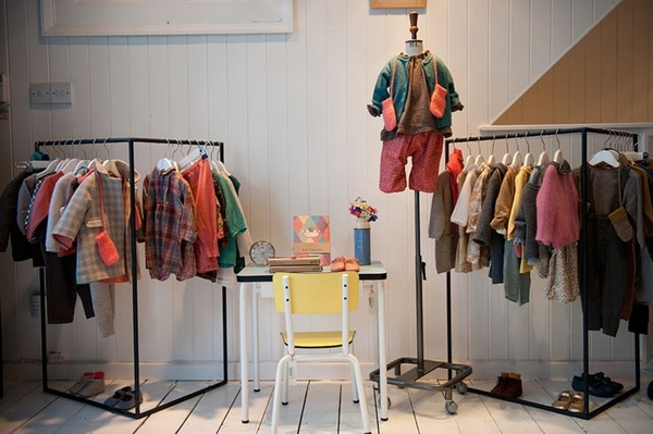 10 mẹo thu hút khách hàng cho cửa hàng quần áo