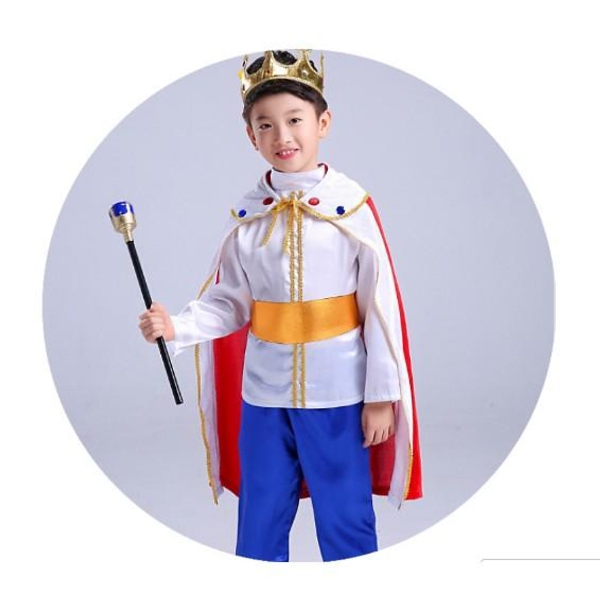 Trang phục hóa trang hoàng tử cho bé