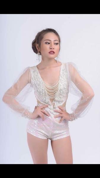 BỘ NHẢY SEXY MÀU TRẮNG