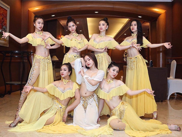 Bộ đồ váy múa belly dance màu vàng kim