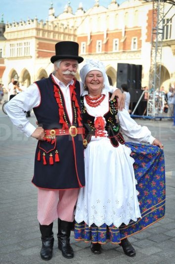 Trang phục lễ hội Ivan Kupala