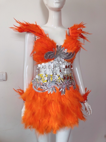 Váy Carnival màu cam