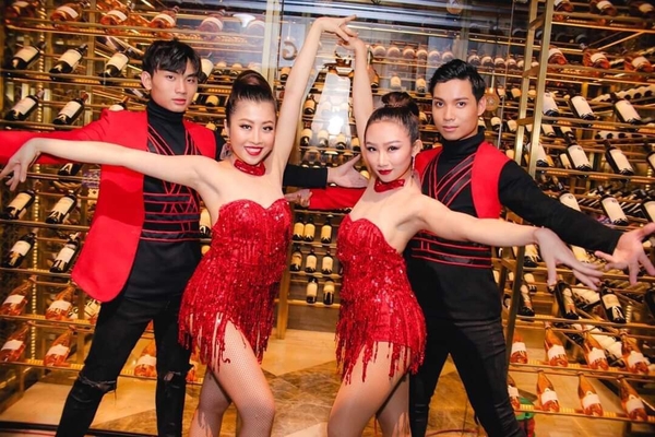 Váy DanceSport màu đỏ