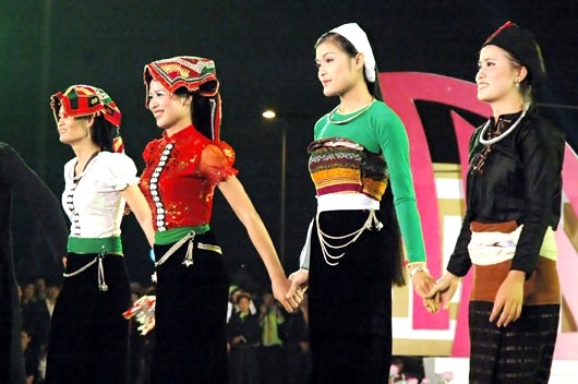 Trang phục dân tộc Thái