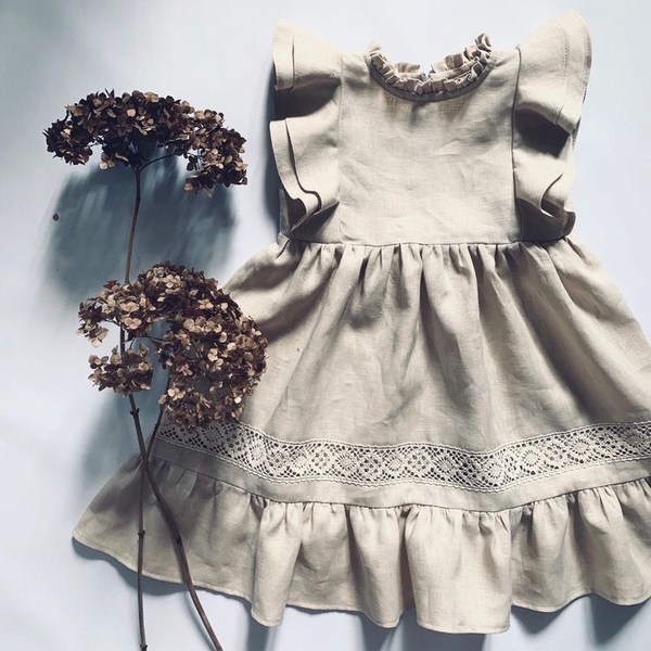 Váy búp bê vintage cho bé gái