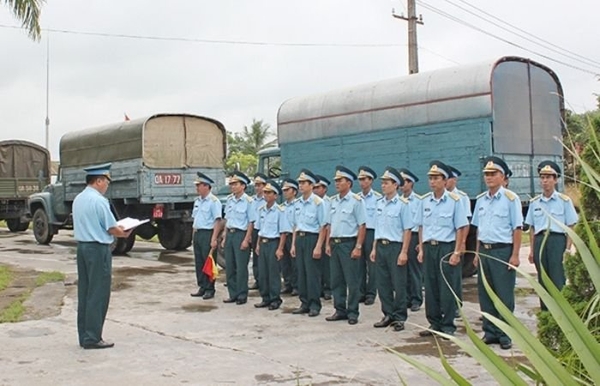 Quân phục Phòng không không quân Việt Nam
