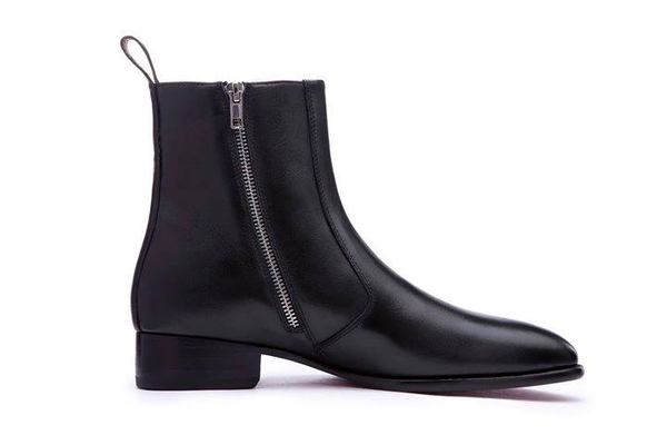 Leather Zipped Black Chelsea Boots