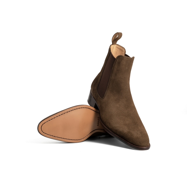 Signature Brown Heel Chelsea Boots