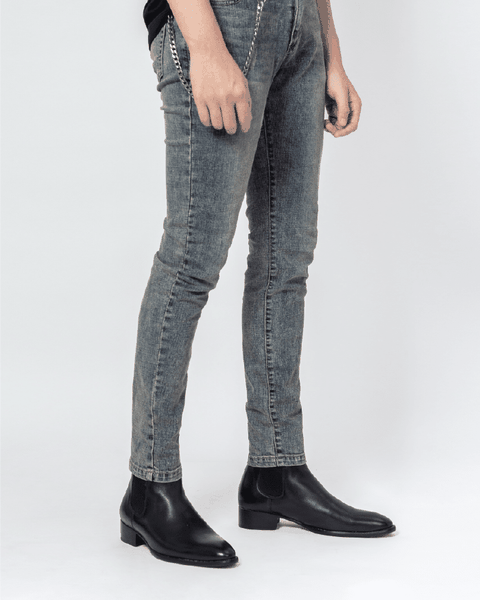 Essential Faded Jeans