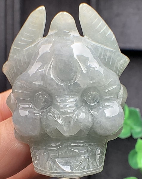 THẦN GIỮ CỦA ngọc phỉ thúy tự nhiên (Jadeite A) -NT567