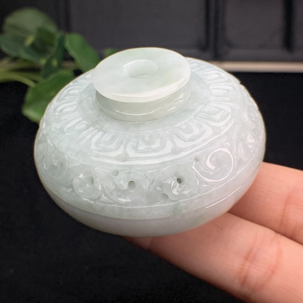 Lư đốt trầm hương Ngọc phỉ thúy tự nhiên (Jadeite A) -NT639