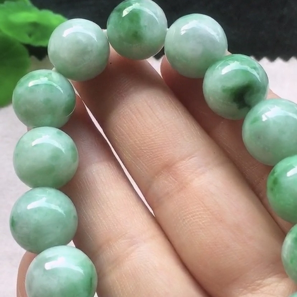 Vòng hạt Ngọc phỉ thuý Tự nhiên Jadeite loại A 12.8mm -NT767