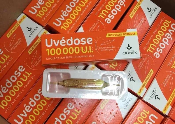 Vitamin D3 Uvedose liều cao 100000 UI giúp chống còi xương cho bé