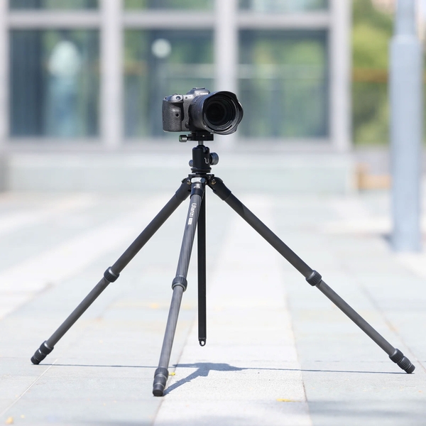 Ulanzi MT60 Chân Tripod chụp hình đa năng - Cao tối đa 1.62m độ chịu tải 10kg chắc chắn