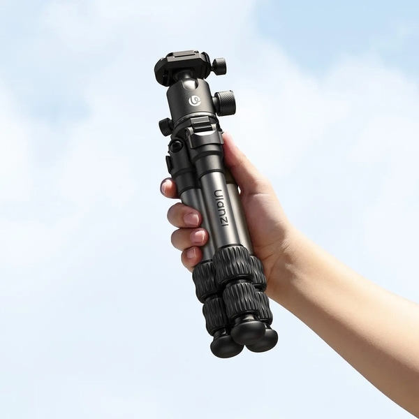 Ulanzi TT30 Chân Tripod du lịch mini tải trọng 3kg tích hợp ngàm tháo lắp nhanh UKA F38 dành cho Sony Nikon Canon Fujifilm Camera