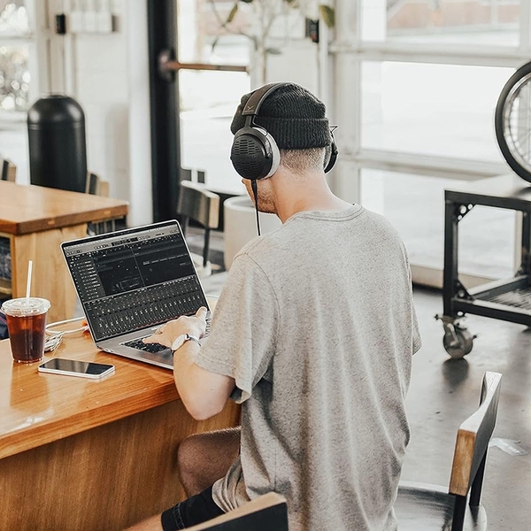 Tai nghe kiểm âm phòng thu Beyerdynamic DT 900 Pro X chính hãng