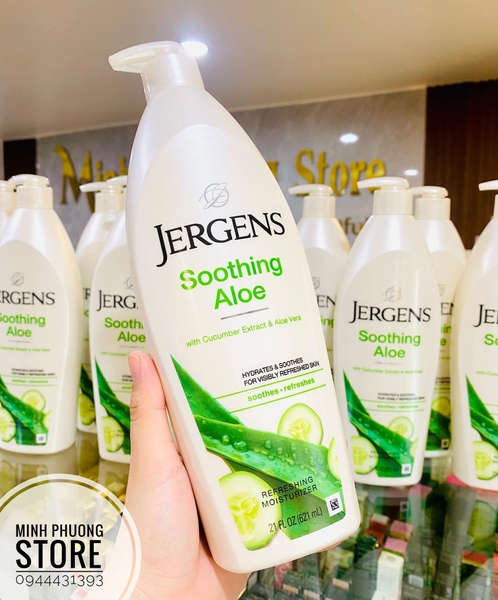 Dưỡng Thể Jergens Soothing Aloe Refreshing Moisturizer